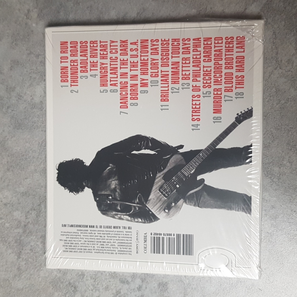 😍3/$25 🆕️ Bruce Springsteen Greatest Hits CD - Picture 2 of 3